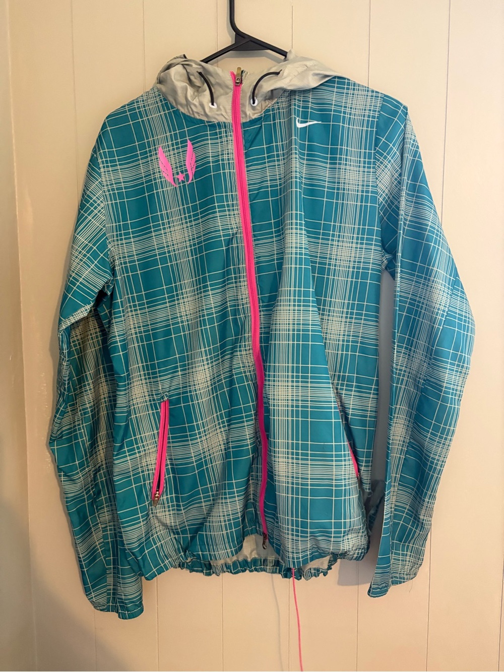 Nike Women’s Teal Plaid Windbreaker Jacket with Pink Accents